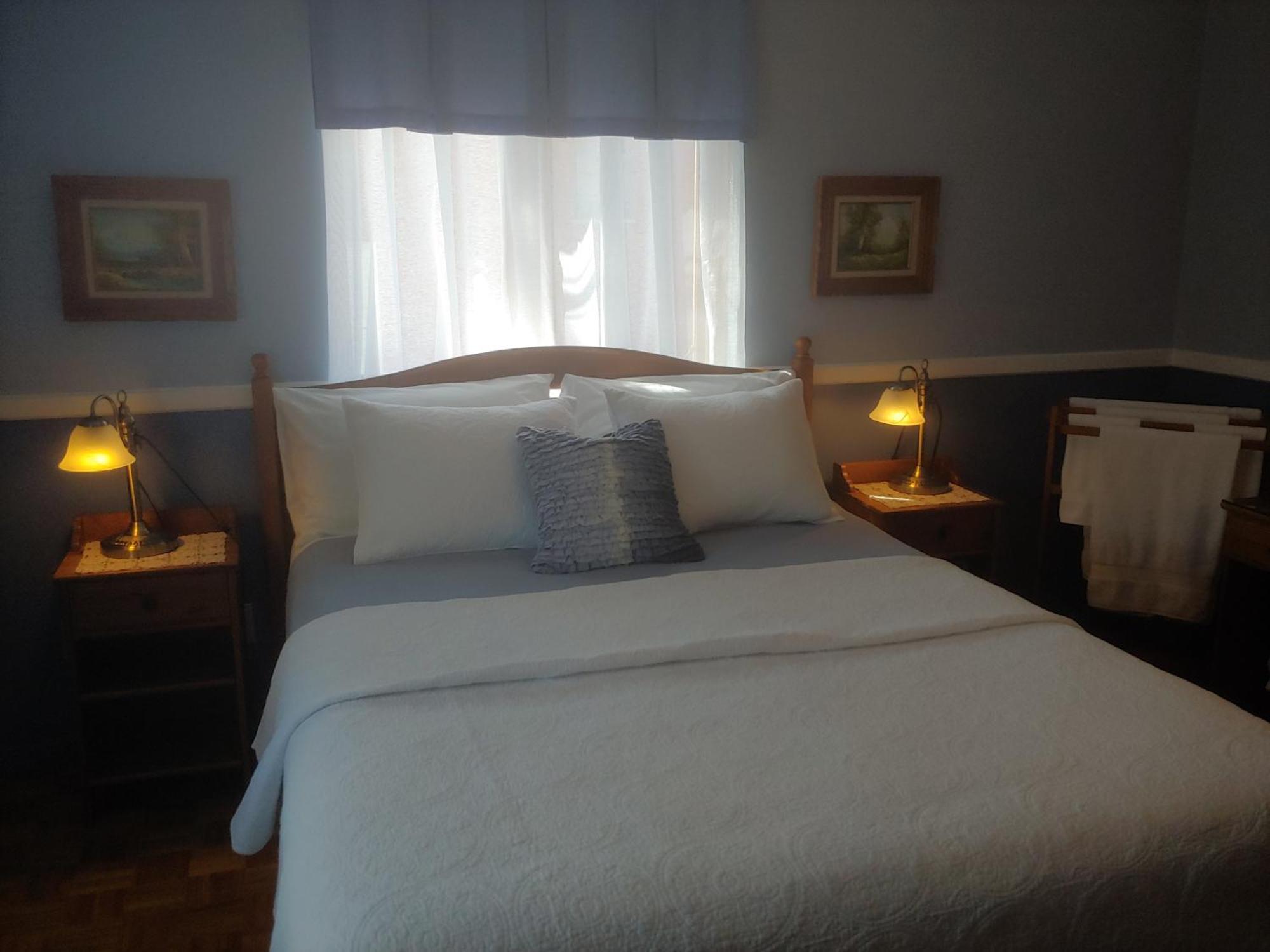 3 Bedrooms 3 Beds Near Metro -2 Parking Free Montréal Exteriör bild